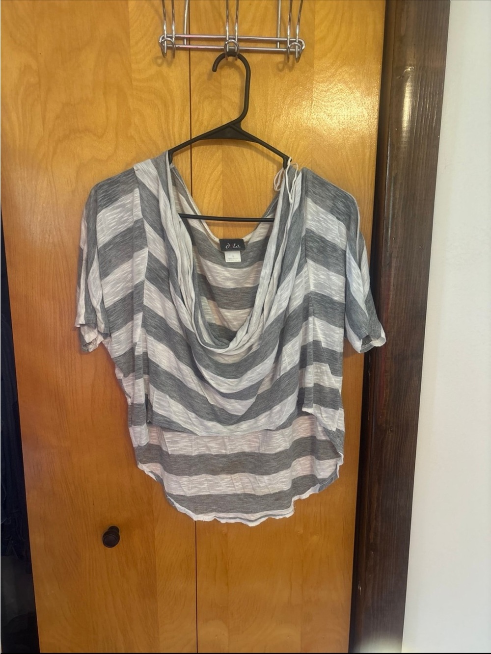 Cowl Neck Striped Short Sleeve Top in Gray and White